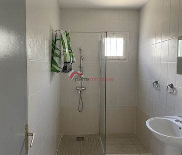Location Maison 4 pièces 91m² ST PIERRE 97410 - Photo 3