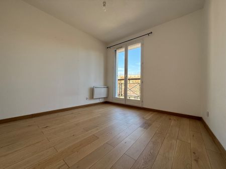Location Appartement 3 pièces 54m² GRENOBLE 38000 - Photo 2