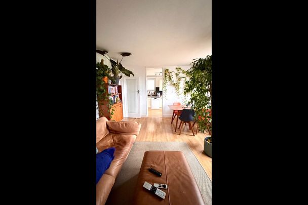 1 Bed Flat, Wayman Court, E8 - Photo 1