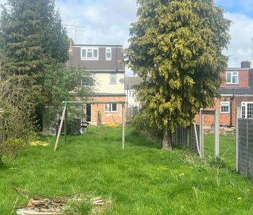 5 bedroom detached house to rent - Photo 4