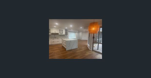 Beautiful 3-Bedroom Home with Pool in Noosa Junction Precinct – $980 per week- Long term tenants preferred. - Photo 1