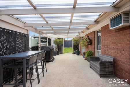 17 Briarley Court, Hampton Park - Photo 5