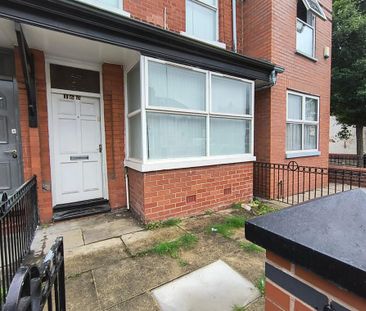 3 bedroom terraced house to rent - Photo 4