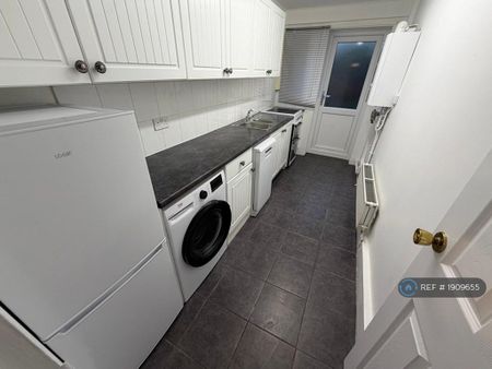 1 bedroom maisonette to rent - Photo 5