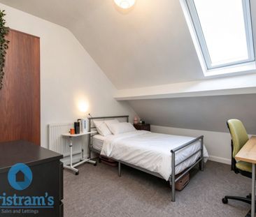 3 bed Mid Terraced House for Rent - Photo 6