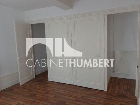 Location Appartement 3 pièces 82m² ST ETIENNE 42000 - Photo 5