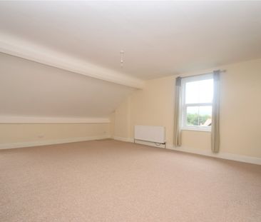 3 bed maisonette to rent in Scalby Road, Scarborough, YO12 - Photo 6