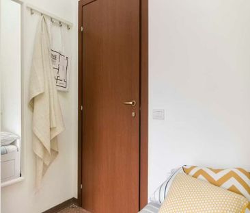 Viale Giovanni Vicini, Bologna, Emilia-Romagna 40134 - Photo 4