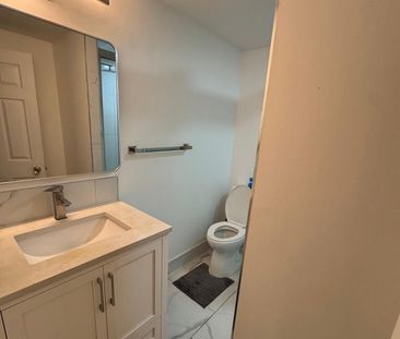 For Lease - 53 Parkside Drive, Brampton, Ontario - Photo 5