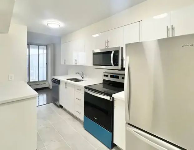 Silver Spear | 1355 Silver Spear Road, Mississauga - Photo 1