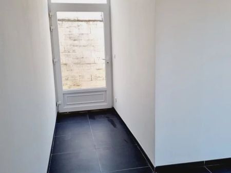 Location Maison de ville 4 pièces 84 m2 à Saint-Quentin - Photo 5