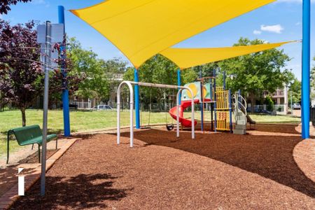 Level 3/73/121 Easty Street, Phillip - Photo 5