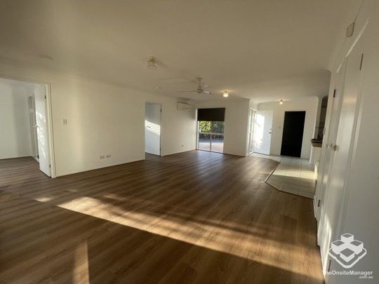 One of the villa in great location - Photo 1