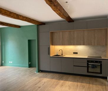 2 pièces - 62,63 m² - 1er étage - Colocation non autorisée - Photo 2