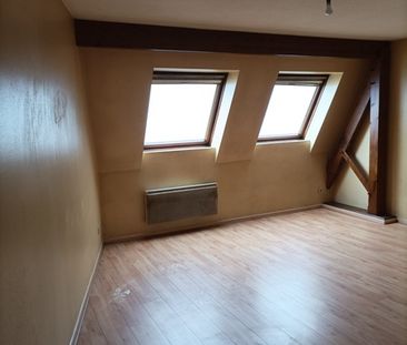 Appartement T1 – Quai Favière proche centre-ville de Montluçon - Photo 4