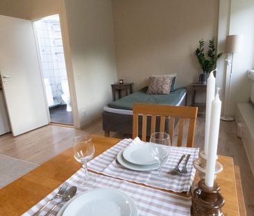 Fågelviksvägen, Norsborg - Photo 1