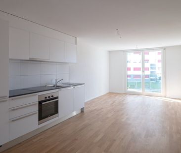3.5 room apartment on the 5th floor in Fribourg! - Photo 2