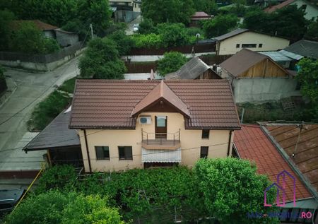 I rent a villa 4 rooms Iasi - Photo 5