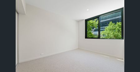 New Luxury Apartment - Photo 5