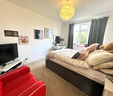 3 bedroom semi-detached house to rent - Photo 6