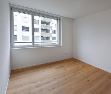 2.5 Zimmer, 63 m², 4. Stock - Photo 5