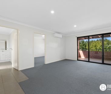 87 Ian Nicol Street, Watson ACT 2602 - Townhouse For Rent | Domain - Photo 2