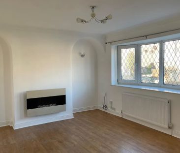 Highstone Vale - Photo 1