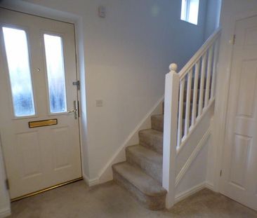 3 bedroom terraced house to rent - Photo 4