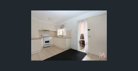 CENTRAL LOCATION - AIR CONDITIONING! - Photo 3