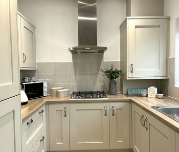 Bungalow to rent on - Photo 6