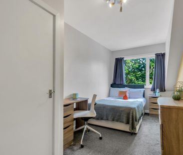 1 bedroom in a house share to rent - Photo 3