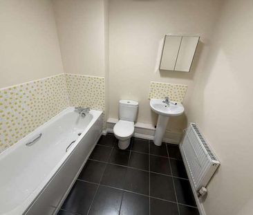 Gladstone Mews, Warrington, WA2 - Photo 5