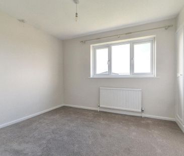 5 bedroom detached house to rent - Photo 3