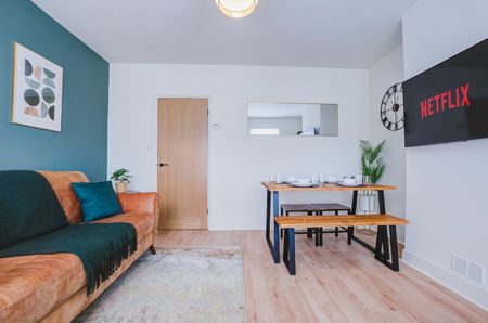 2 Bed Flat, Norfolk Road, RG30 - Photo 4