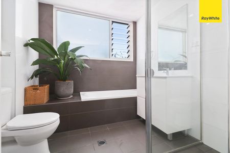 ELEVATED MODERN STUNNER - Photo 3