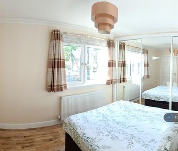 3 bedroom bungalow to rent - Photo 6