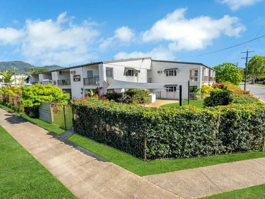 GREAT GROUND FLOOR - Photo 1