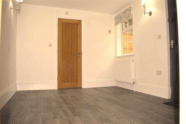 Highfield Road, Dartford, DA1 - Photo 1