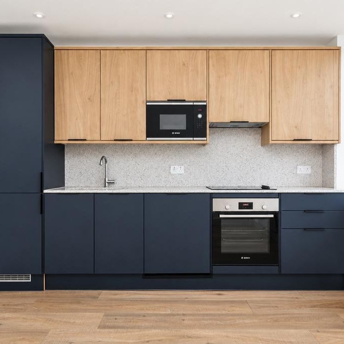 1 bedroom flat to rent - Photo 1