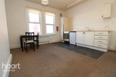 1 bedroom apartment to rent - Photo 3