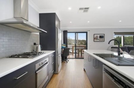 Charming & Modern Family Home with Scenic Views - Photo 4