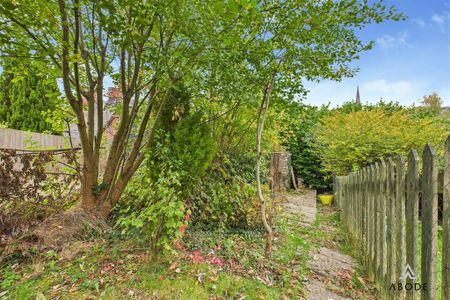 2 bedroom terraced house to rent - Photo 2