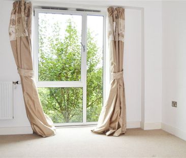 2 double bedroom apartment in the heart of the town centre with vie... - Photo 6