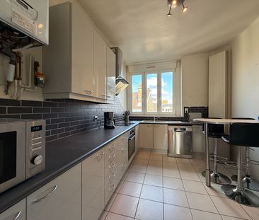 APPARTEMENT T4 - 98 M² - HYPER CENTRE - Photo 5