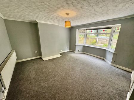 Gardendale Avenue, Clifton, Nottingham - Photo 5
