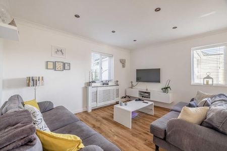 Meadow Way - Photo 2