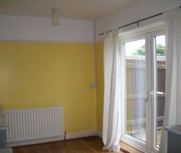 3 bedroom house to rent - Photo 2