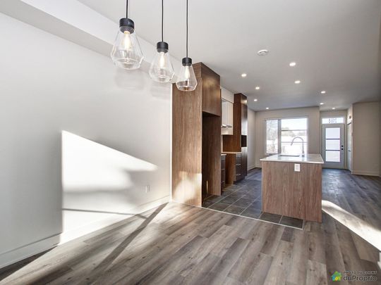 3187 rue Roger, Ste-Marthe-Sur-Le-Lac à louer - Photo 1