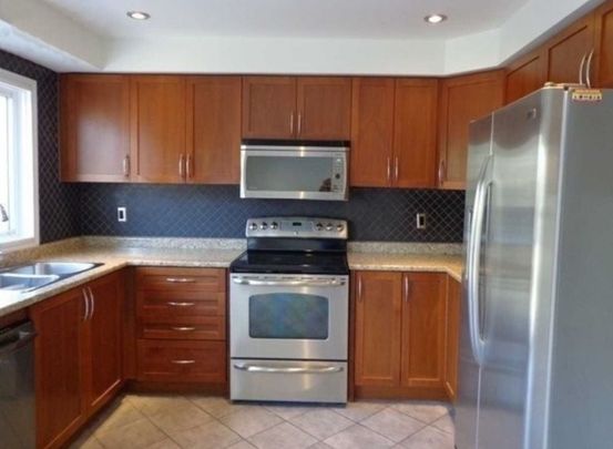 For Lease - 19 Wetmeadow Drive, Brampton, Ontario - Photo 1