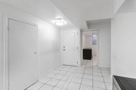 For Lease - 3073 Ireson Court Unit# Bsmnt, Mississauga, Ontario - Photo 2